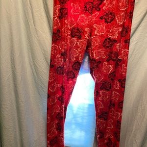 Adult American Eagle LuLaRoe stretch pants.